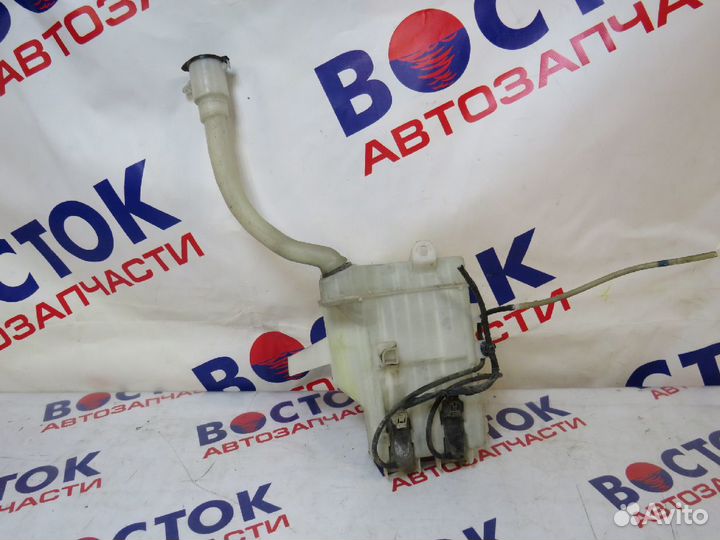 Бачок омывателя toyota alphard MNH10W, ANH10W, ANH