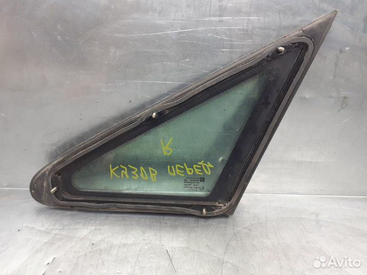 Стекло кузовное глухое правое Opel Zafira минивэн