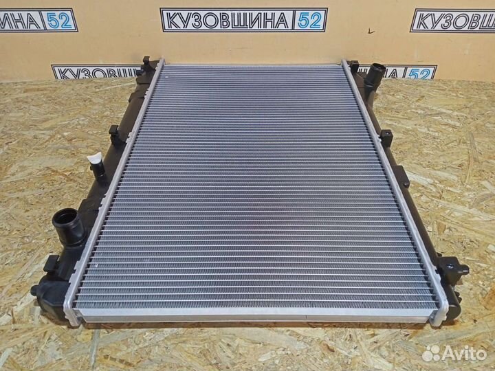 Радиатор охлаждения Suzuki Grand Vitara (05-г) 1.6