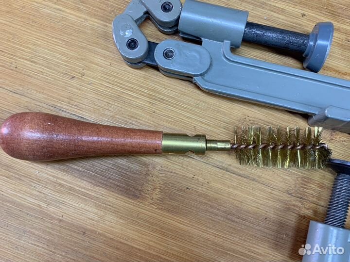 Закрутка настольная и Упс-5 (обжатие звездочкой)