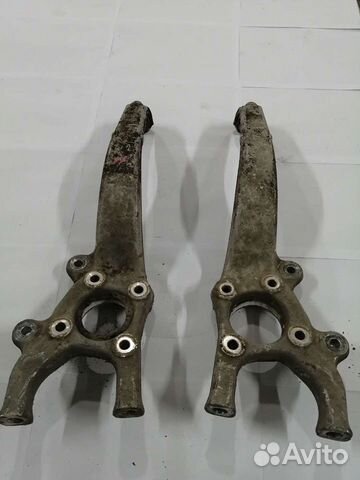 Передний ступичный кулак lexus gs 300,350,450