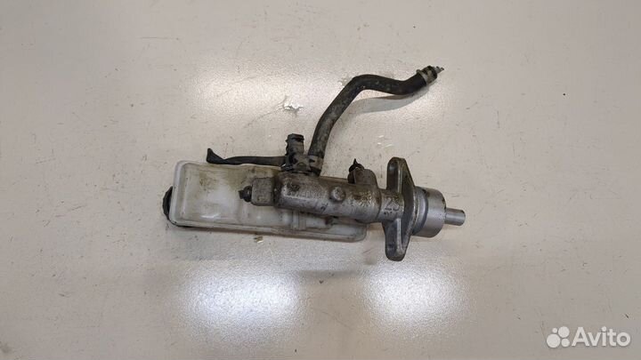 Цилиндр тормозной главный Toyota Avensis 2, 2008