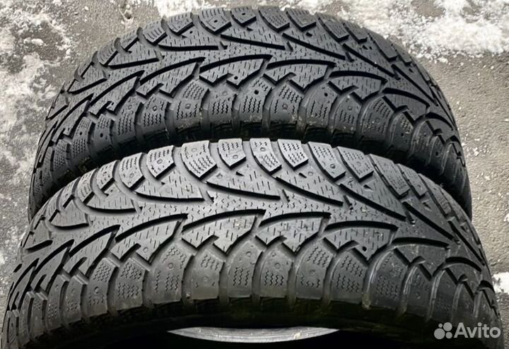 Hankook Winter I'Pike 225/60 R17 99T