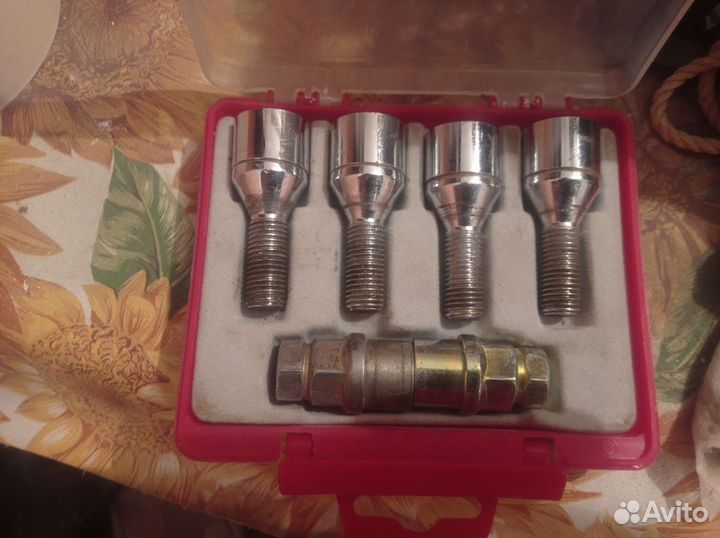 Болты секретные М12х1.50 28мм