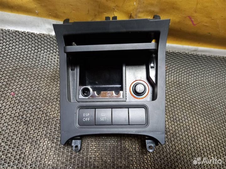 Пепельница volkswagen jetta 1K2