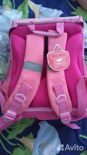 Рюкзак школьнвй для девочки. Новый