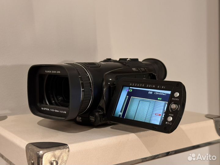 Видеокамера JVC Everio GZ-HD7ER