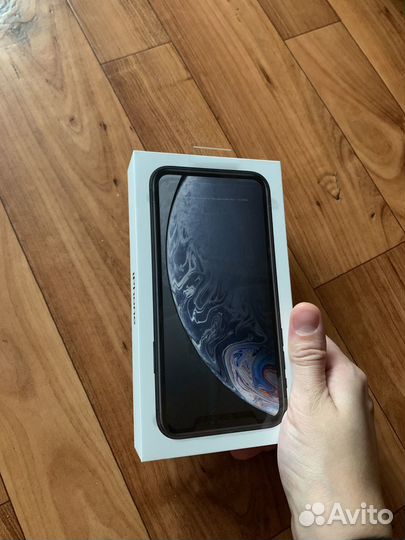 iPhone Xr, 64 ГБ