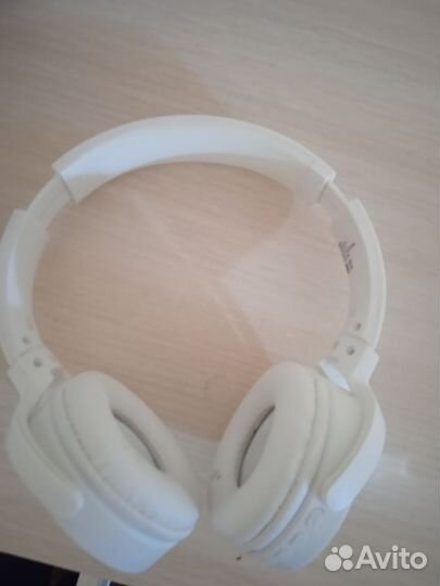 Беспроводные наушники