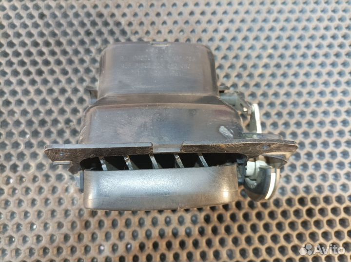 5010605120 Дефлектор воздушный Renault Premium