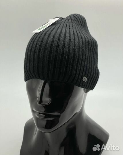 Мужская зимняя шапка ангора