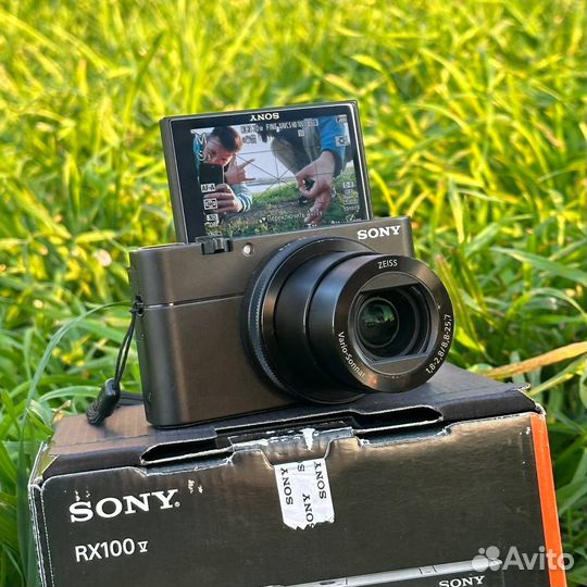 Sony rx100 m5 компактная камера