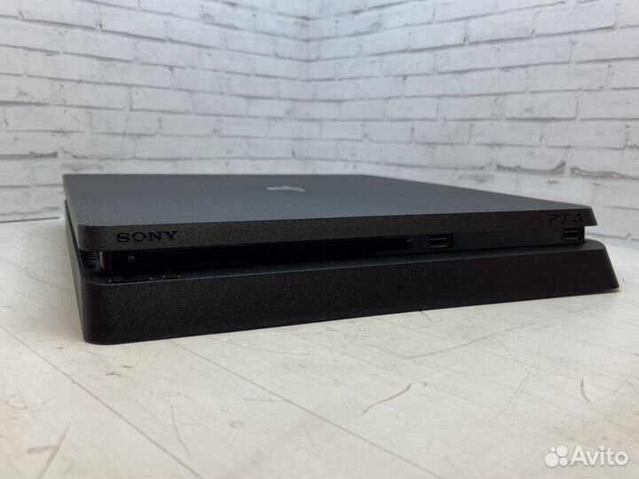 Sony PS4 slim с играми