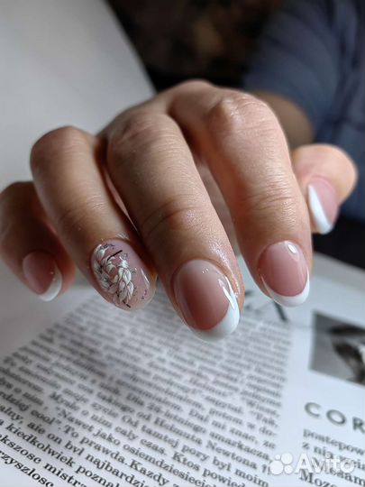 Маникюр педикюр