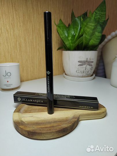 Жидкая подводка для глаз Illamasqua 1,8 мл