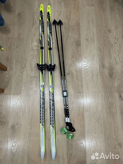 Беговые лыжи