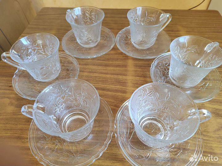 Набор столовой посуды новый