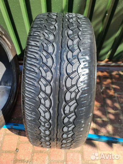 Yokohama Parada Spec-X 265/50 R20 111