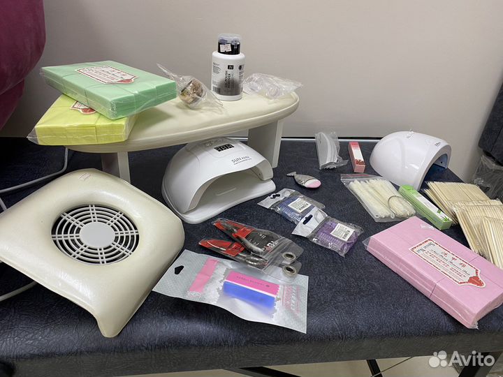 Подлокотник для маникюра.Новый