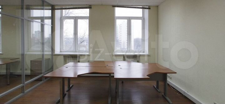 Недалеко от метро офис 115 кв.м в аренду