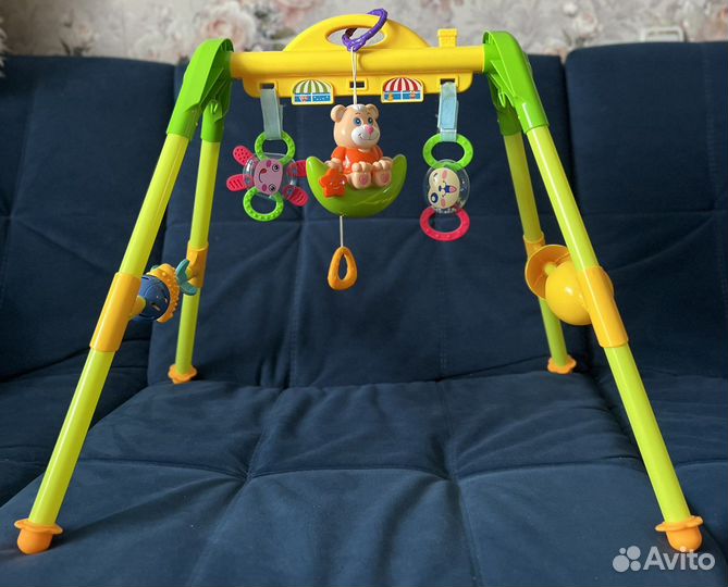 Дуга-турник с игрушками