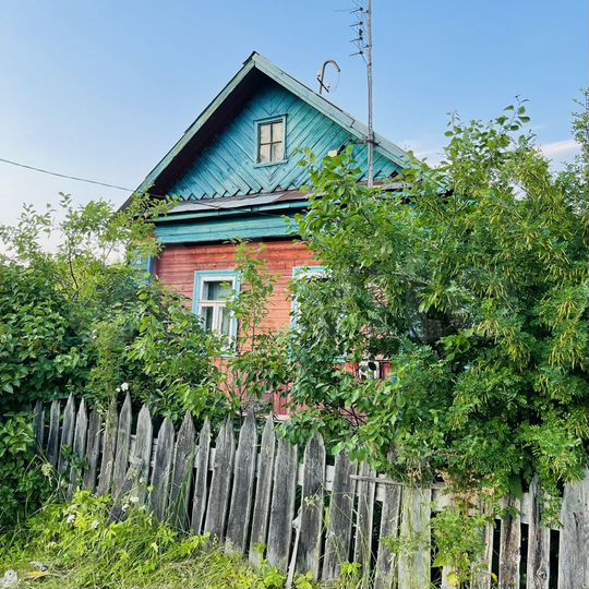 Дом 30 м² на участке 10 сот.