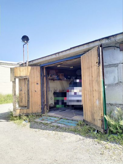 Гараж, > 30 м²