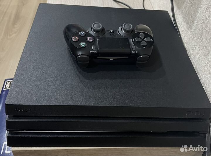 Sony PS4 pro 1tb