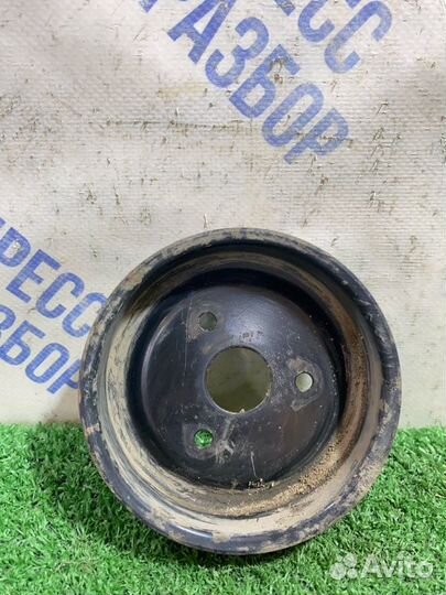 Шкив помпы Kia Optima седан 2.0 G4KD 2012