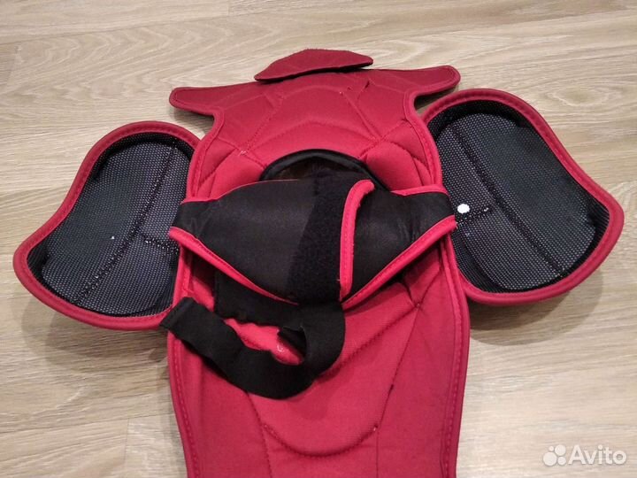 Нагрудник хоккейный bauer