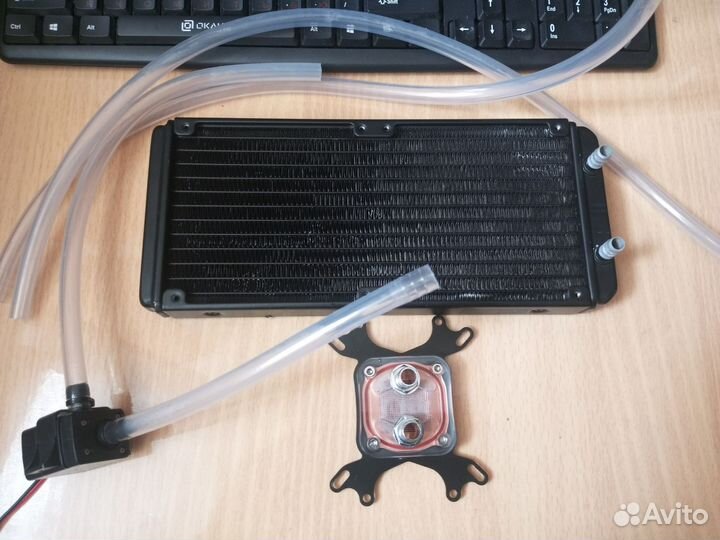 Система водяного охлаждения для процессора