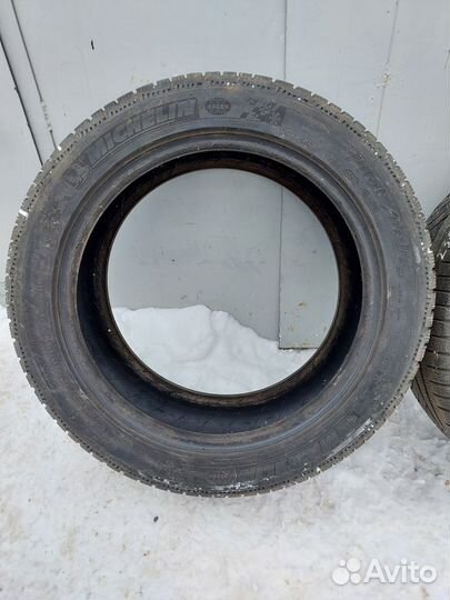 Michelin Pilot Alpin PA4 235/45 R17 97V