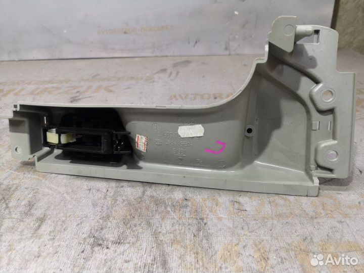 Ручка двери задняя левая Mercedes V W639 272.978