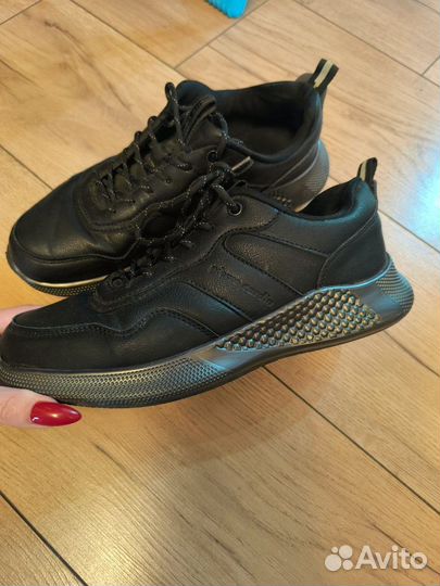Кроссовки мужские
