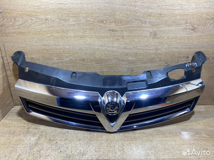 Решетка радиатора Opel Astra H рест Арт. 130317