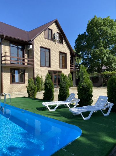 Комната 17 м² в 5-к., 1/2 эт.