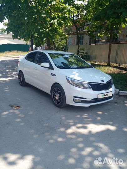Kia Rio 1.4 МТ, 2015, 215 000 км