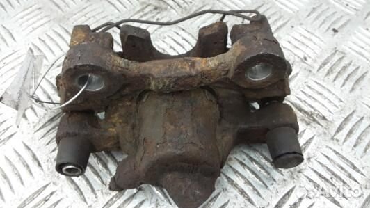 Суппорт тормозной задний левый mercedes benz C-cla