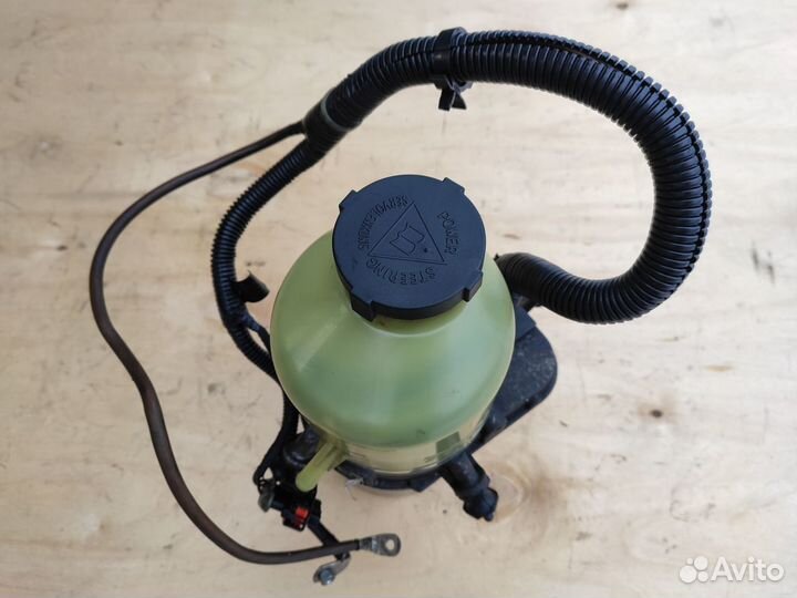 Насос Эгур TRW На Опель Астра Н Зафира Б