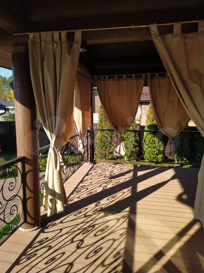 Коттедж 187 м² на участке 20 сот.