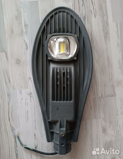 Светильник светодиодный уличный на столб