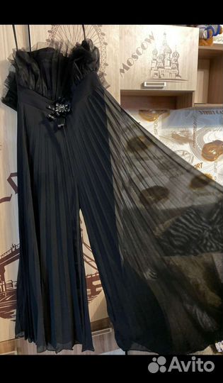 Комбинезон женский