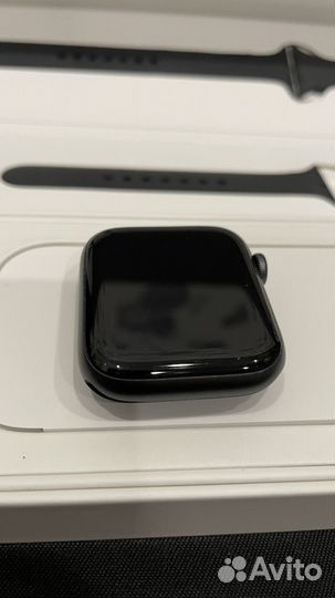 Apple Watch SE 44mm Space Gray