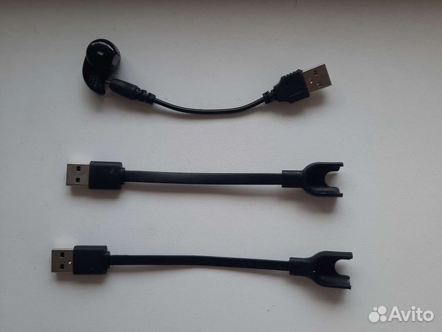 Зарядка для фитнес браслета и наушник