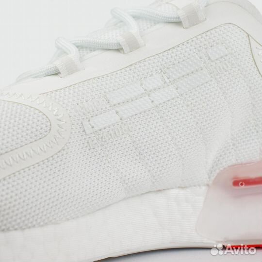 Кроссовки Adidas NMD V3 Boost Txt White