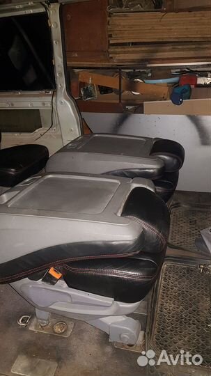 Кожаные сиденья для mercedes-vito w638