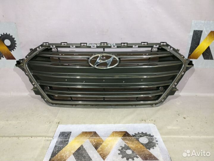 Hyundai Elantra 2016-Решетка Радиатора Бу оригинал