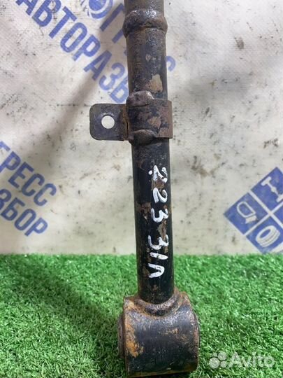 Рычаг подвески задний левый Toyota Mark X седан