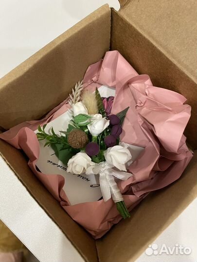 Бутоньерка