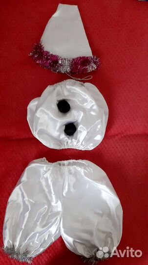 Костюм снеговика 3-4года и колготки